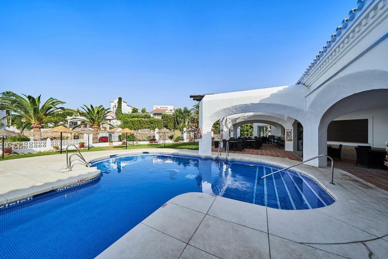 Hotel Bajamar Ancladero Playa Nerja Zewnętrze zdjęcie