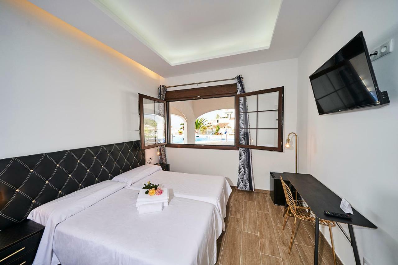 Hotel Bajamar Ancladero Playa Nerja Zewnętrze zdjęcie
