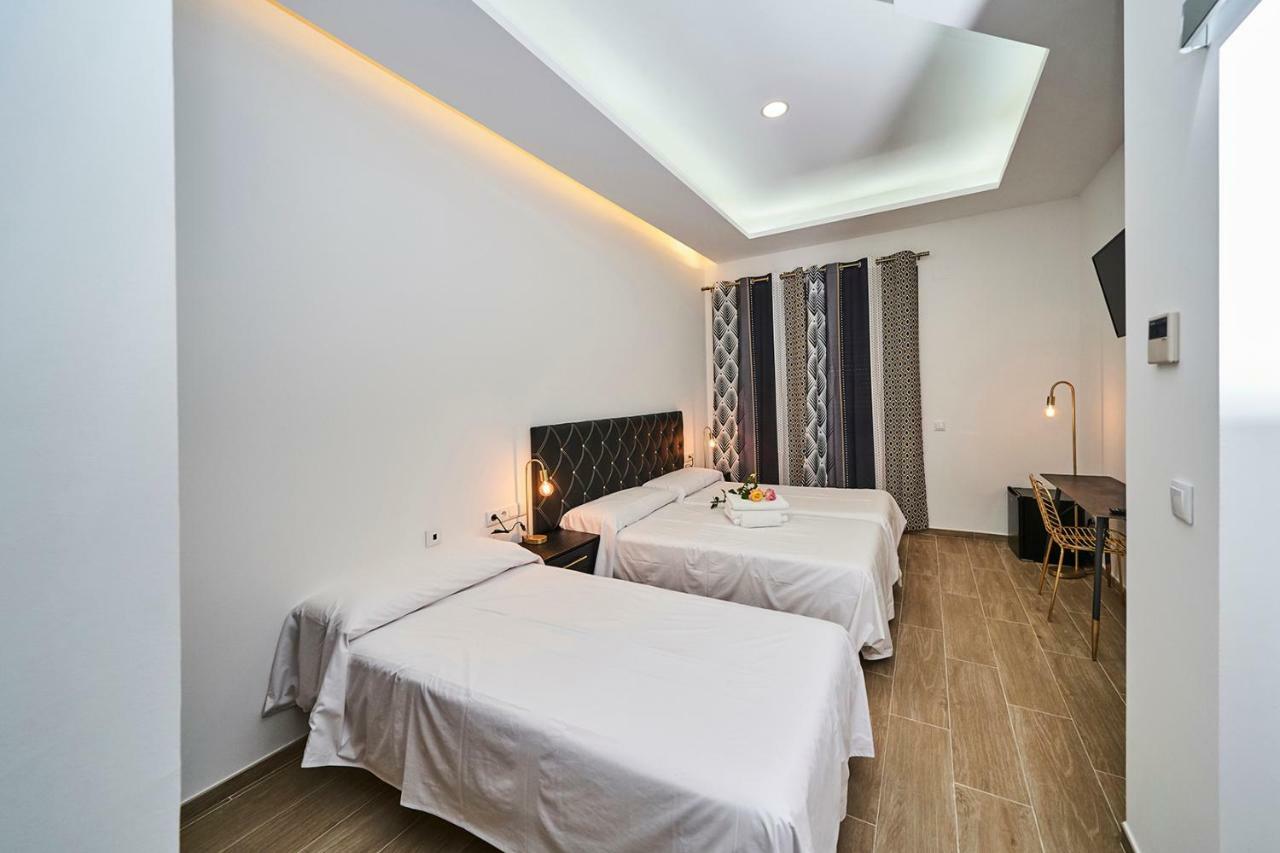 Hotel Bajamar Ancladero Playa Nerja Zewnętrze zdjęcie