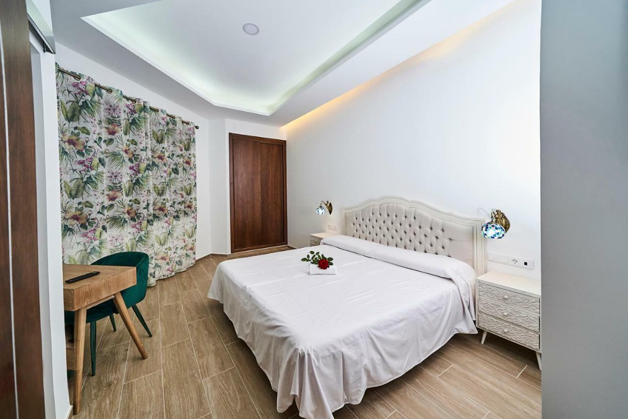 Hotel Bajamar Ancladero Playa Nerja Zewnętrze zdjęcie